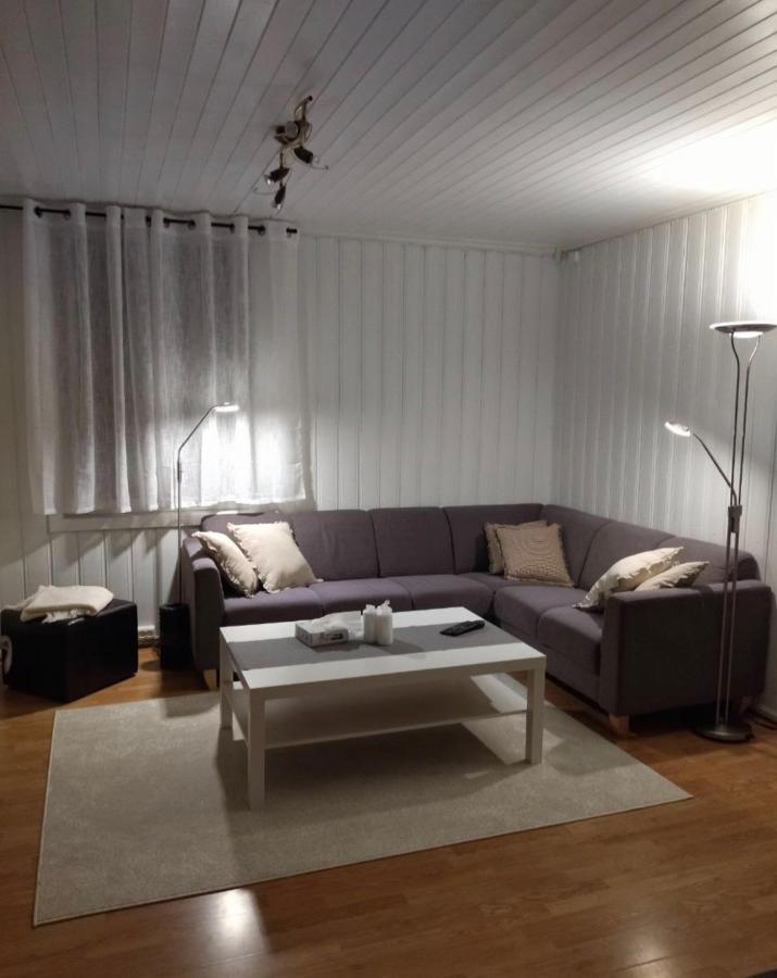 Oslo House, Nedre Kjellerstuvei, First Floor, Twin Room Lillestrøm Exterior foto